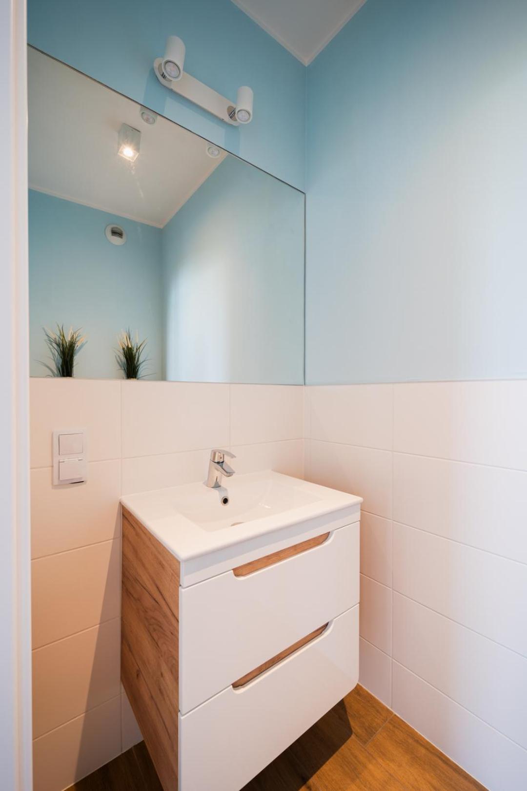 - Near Sky Tower - Private Parking * Wroclaw